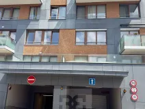 Pronájem garáže, Praha - Holešovice, V háji, 18 m2