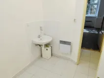 Pronájem kanceláře, Praha - Bubeneč, Eliášova, 25 m2