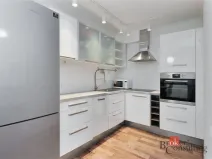 Prodej bytu 3+1, Praha - Černý Most, Doležalova, 78 m2