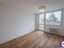 Pronájem bytu 2+kk, Praha, Hvězdova, 42 m2