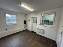 Pronájem skladu, Chýně, Družstevní, 600 m2