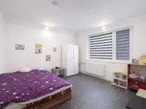 Pronájem bytu 2+1, Karlovy Vary, Charkovská, 45 m2