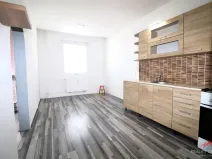 Pronájem bytu 3+1, Děčín - Děčín XXXII-Boletice nad Labem, Čsl. partyzánů, 75 m2