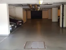 Pronájem garážového stání, Praha - Smíchov, Na Hřebenkách, 15 m2