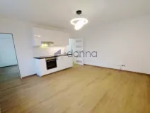 Pronájem bytu 2+kk, Praha, Vrbenského, 40 m2