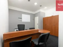 Pronájem kanceláře, Opava, Dolní náměstí, 27 m2