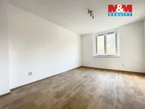 Pronájem bytu 1+1, Klášterec nad Ohří, Chomutovská, 33 m2