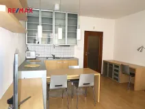 Pronájem bytu 1+kk, Praha - Košíře, Plzeňská, 35 m2