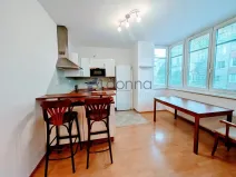 Pronájem bytu 1+kk, Praha, Mikanova, 40 m2