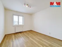 Prodej bytu 4+1, Cheb, Májová, 110 m2
