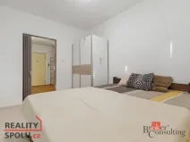 Pronájem bytu 2+kk, Praha - Suchdol, Stehlíkova, 48 m2