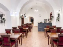 Pronájem restaurace, Hradec Králové, Velké náměstí, 179 m2
