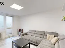 Prodej bytu 3+1, Kuřim, Na Loučkách, 68 m2