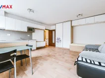 Pronájem bytu 1+kk, Pardubice - Zelené Předměstí, Milheimova, 34 m2