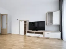 Pronájem bytu 2+kk, Praha - Hloubětín, Krylovecká, 53 m2