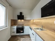 Pronájem bytu 2+1, Praha - Břevnov, Kratochvílova, 55 m2