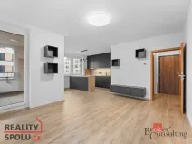 Pronájem bytu 2+kk, Hradec Králové, Pod Svahem, 50 m2