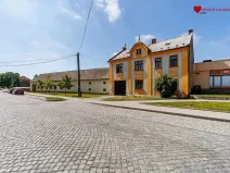 Prodej rodinného domu, Cholina, 333 m2