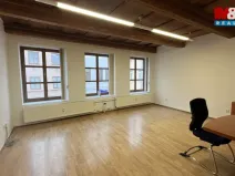 Pronájem kanceláře, Jihlava, Husova, 48 m2