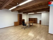 Pronájem kanceláře, Jihlava, Husova, 48 m2