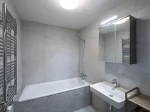 Prodej bytu 2+kk, Praha - Karlín, Za Karlínským přístavem, 76 m2