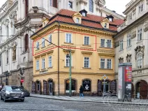 Prodej bytu 4+1, Praha - Malá Strana, Malostranské náměstí, 91 m2