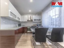 Prodej bytu 3+1, Dobkovice, 63 m2