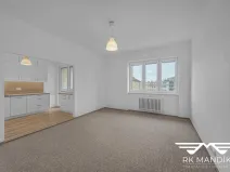 Pronájem bytu 2+kk, Praha - Kobylisy, Kobyliské náměstí, 56 m2