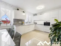 Prodej rodinného domu, Bohutice, 248 m2