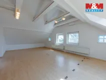 Prodej rodinného domu, Hroznětín, ČSA, 240 m2