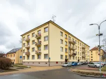 Prodej bytu 3+1, Pardubice - Zelené Předměstí, Benešovo náměstí, 78 m2