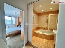 Pronájem bytu 3+1, Praha - Kobylisy, Chotovická, 70 m2