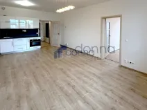 Pronájem bytu 2+kk, Praha, Freyova, 43 m2