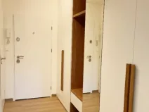 Pronájem bytu 2+kk, Praha - Kobylisy, Mirovická, 44 m2