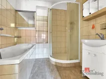 Prodej bytu 2+1, Nejdek, náměstí Karla IV., 70 m2