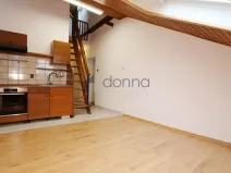 Pronájem bytu 2+kk, Praha, Nad Královskou oborou, 35 m2