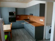 Prodej bytu 3+1, Božice, 74 m2