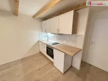 Pronájem bytu 1+kk, Praha - Smíchov, Na Valentince, 48 m2