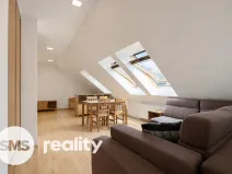 Pronájem bytu 1+kk, Opava, třída Spojenců, 39 m2