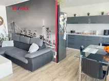 Prodej bytu 3+kk, Praha - Prosek, Vysočanská, 73 m2