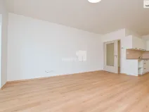 Pronájem bytu 2+kk, Liberec - Liberec II-Nové Město, Papírová, 74 m2