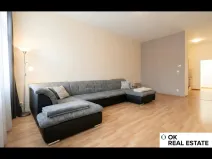 Pronájem bytu 2+1, Rýmařov, náměstí Míru, 77 m2