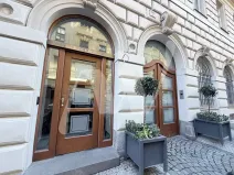 Pronájem kanceláře, Praha - Nové Město, Lazarská, 379 m2