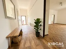Pronájem bytu 1+1, Praha - Žižkov, U kněžské louky, 70 m2