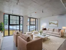 Prodej atypického bytu, Praha - Vysočany, Kolbenova, 176 m2