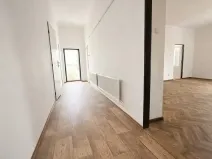 Pronájem bytu 1+1, Praha - Žižkov, U kněžské louky, 70 m2