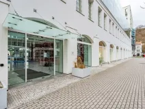 Pronájem kanceláře, Praha - Karlín, Křižíkova, 489 m2