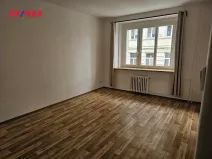 Pronájem bytu 1+kk, Kladno, Čermákova, 30 m2