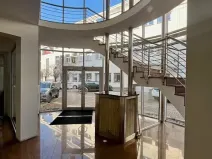 Pronájem kanceláře, Praha - Karlín, Prvního pluku, 63 m2