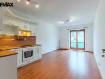 Prodej bytu 2+kk, Praha - Štěrboholy, Andersenova, 52 m2